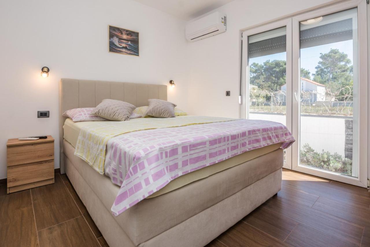 Villa Tomic *
